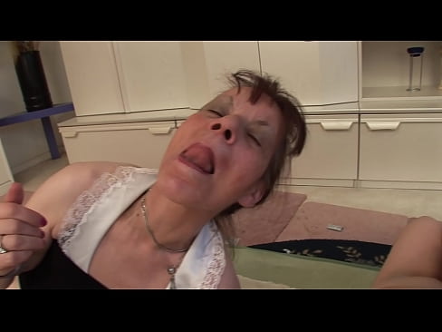 ❤️ Deux grands-mères et un grand-père font une partie à trois ️ Porno de qualité at porn fr.hentaiteca.ru ❤